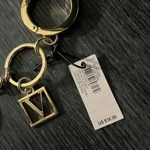 Victoria's Secret | Accessories | Nwt Victorias Secret Logo Keychain ...